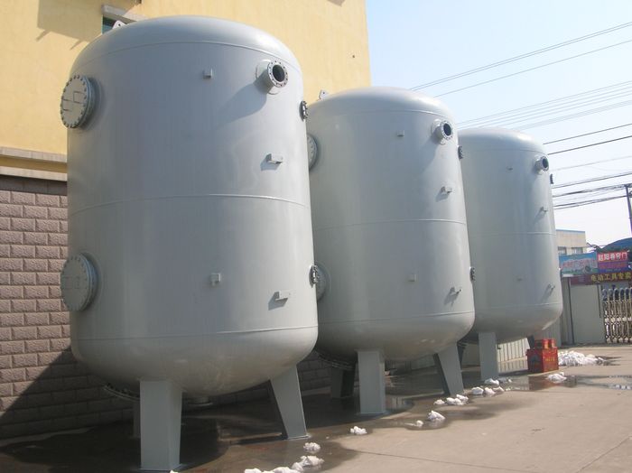 大型活性炭過(guò)濾器